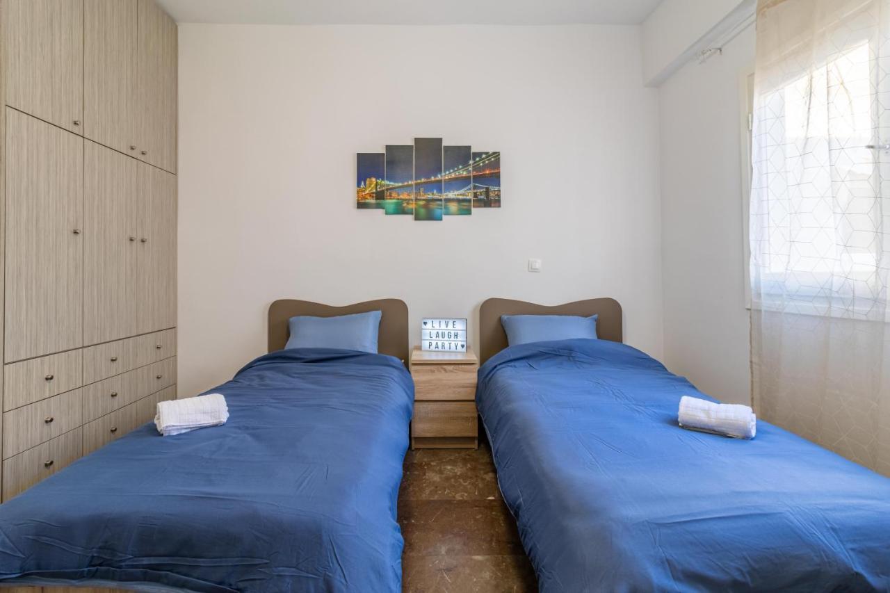 Korinthos Downtown Apartment Exterior photo